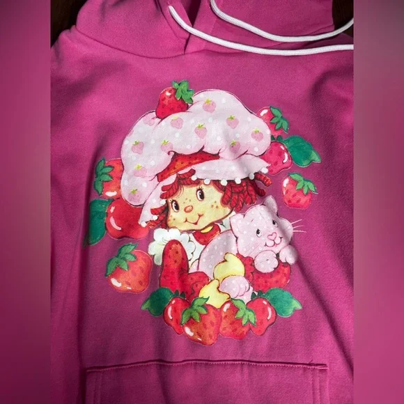 Strawberry Shortcake Pink Hoodie Sweater Womens Size Small - Picture 2 of 4